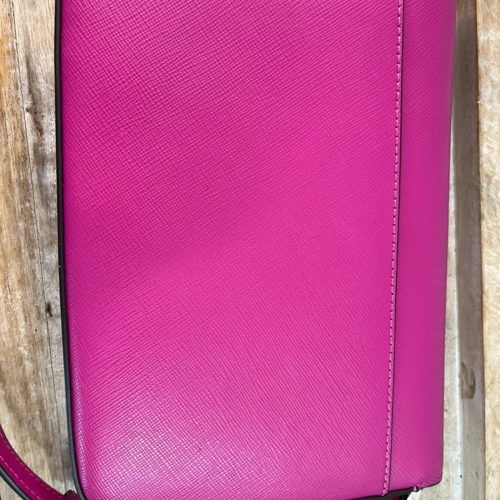 Kate Spade Sadie Envelope Crossbody Purse in Candied Plum Pink Leather - Picture 10 of 16